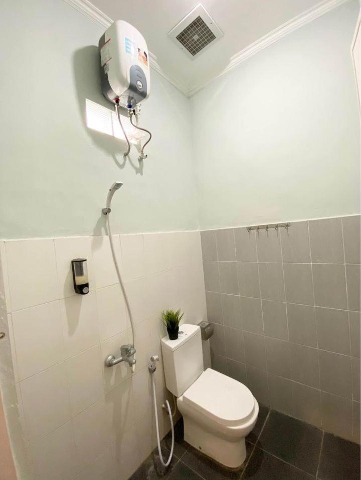 Lagriya Guest House Ketewel Dış mekan fotoğraf